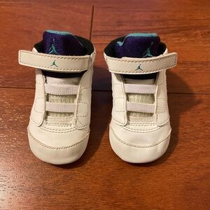 Infant Air Jordan grape size 3c